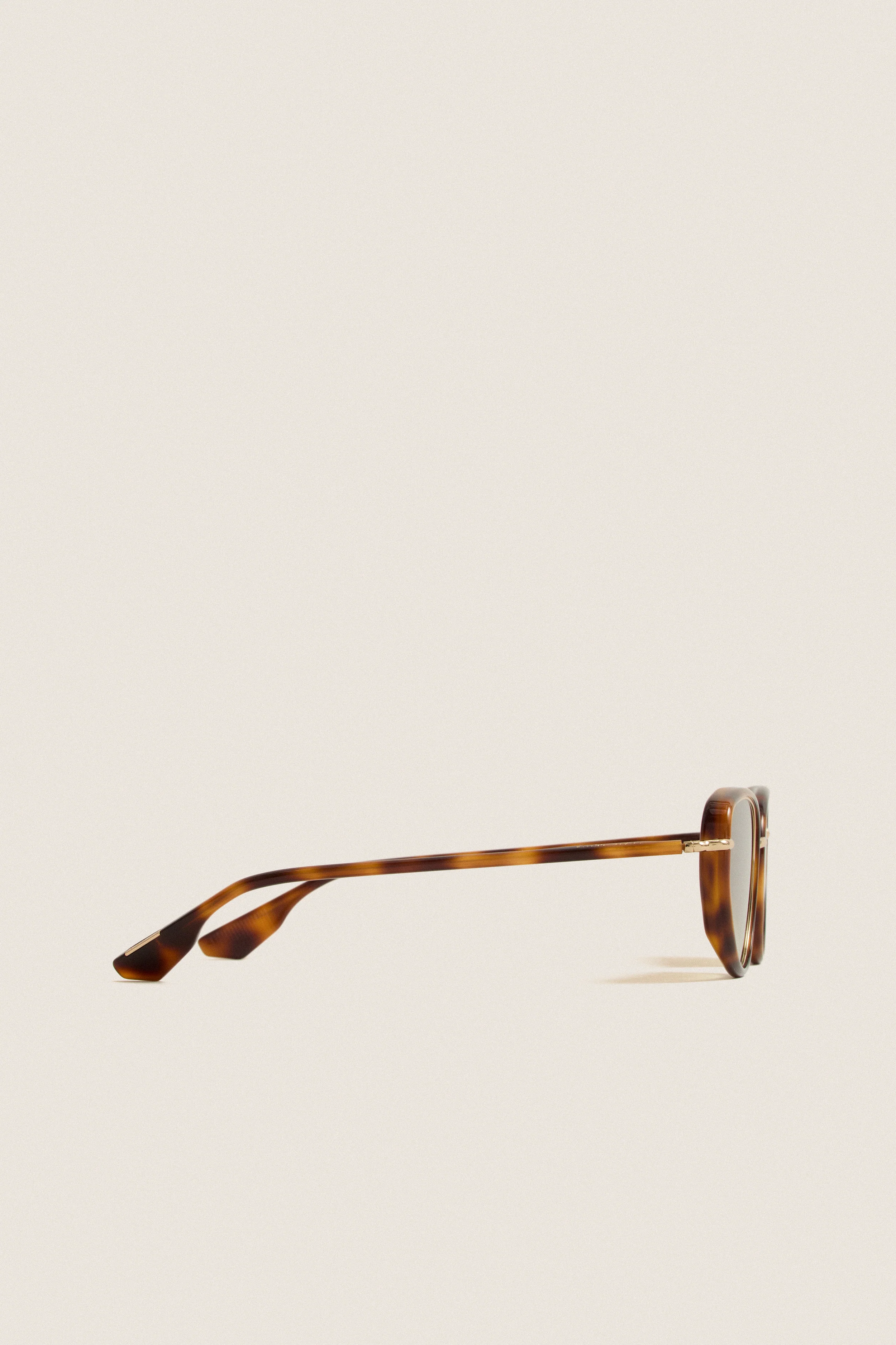 18K and Maple Leah Sunglasses - Image 4