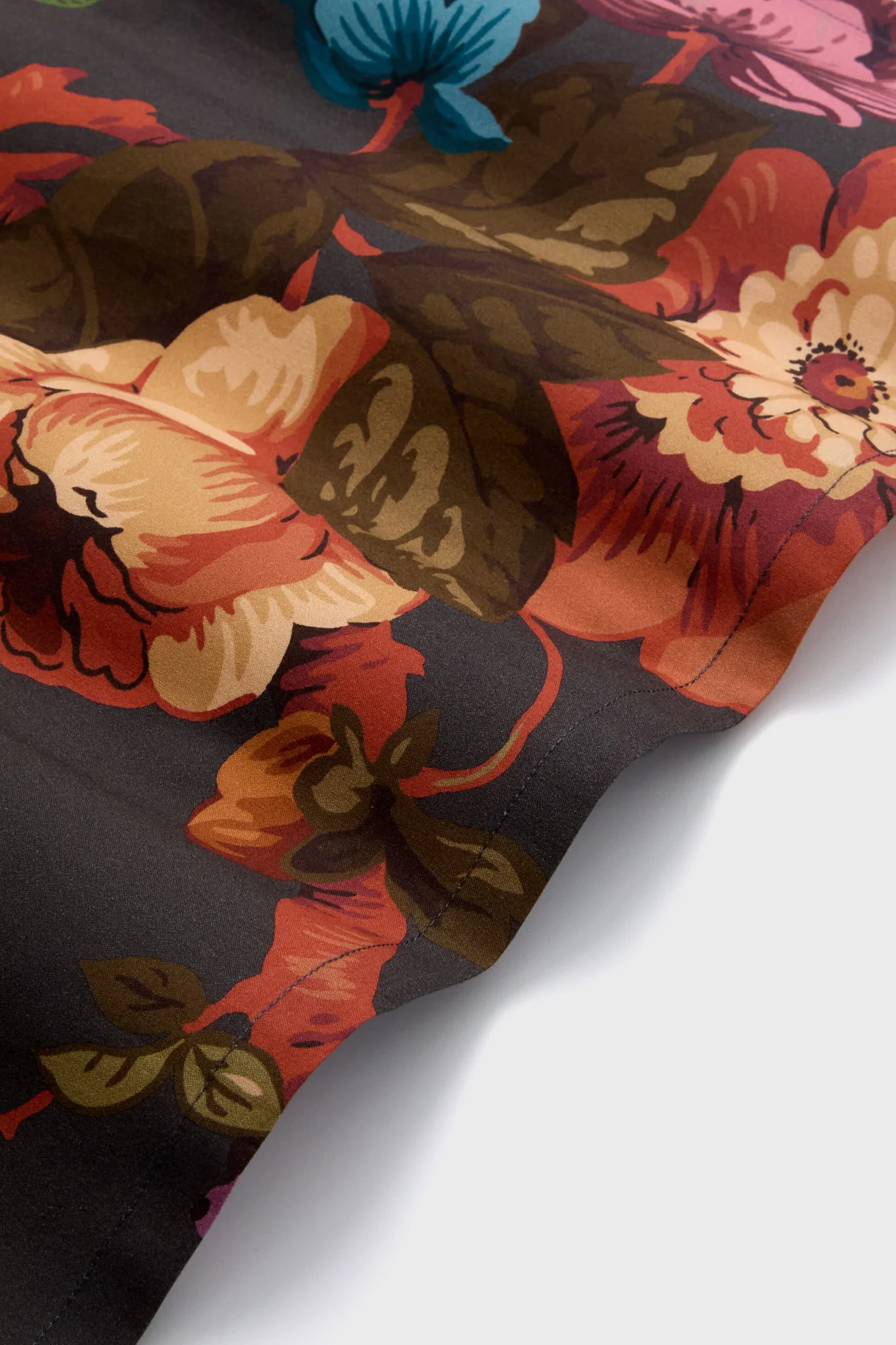 Baroque Floral Printed Napkins Set of 4 - Image 3