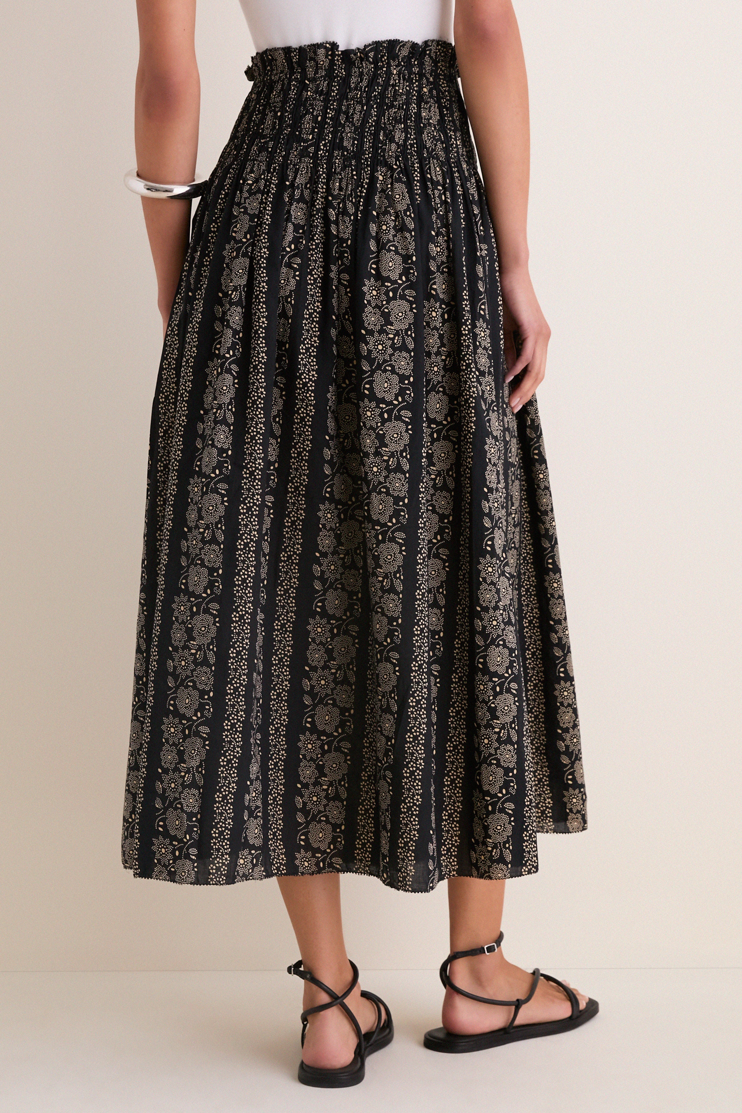 Black and Cream Token Floral Canary Skirt - Image 4