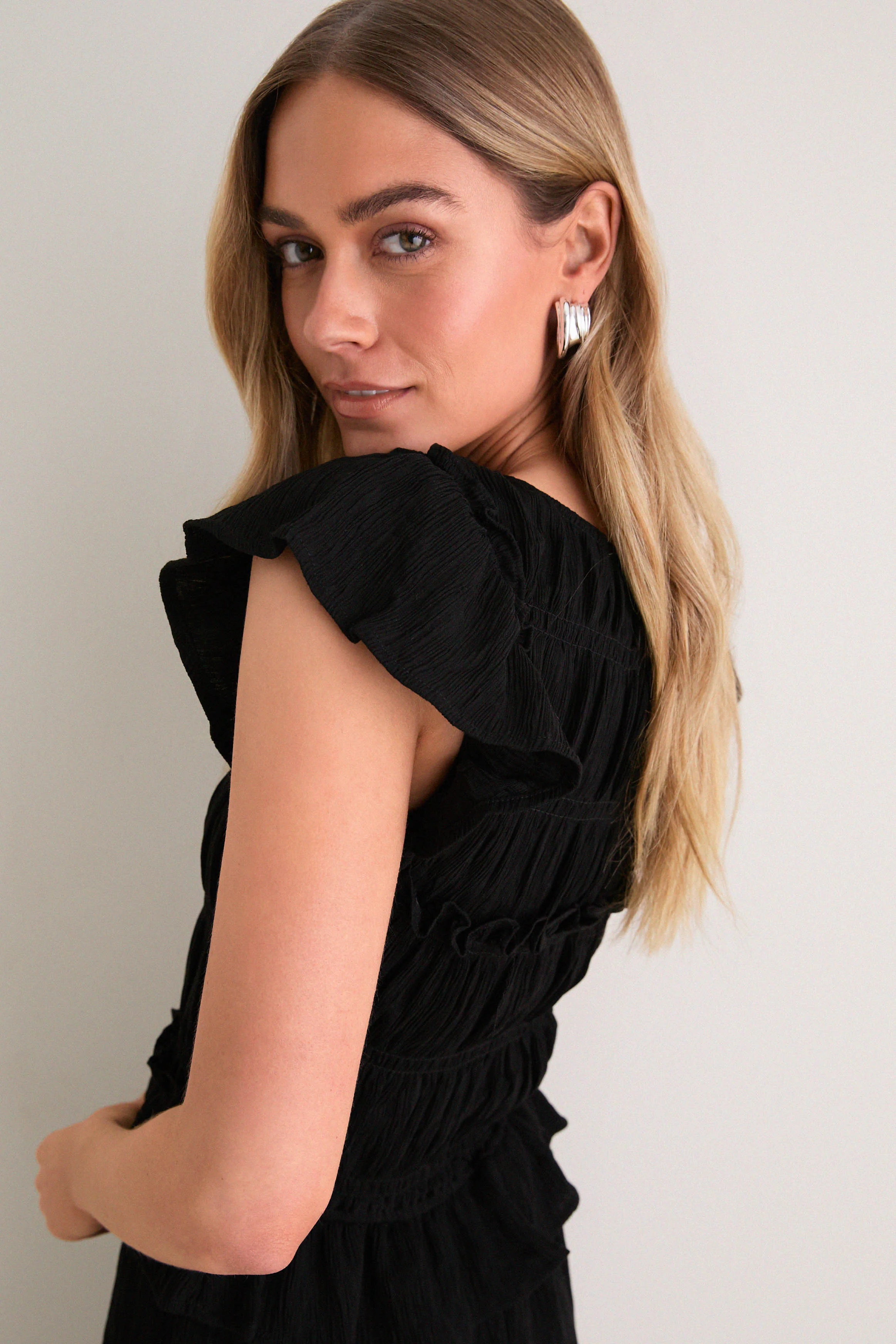 Black Flutter Sleeve Midi Dress - Image 6