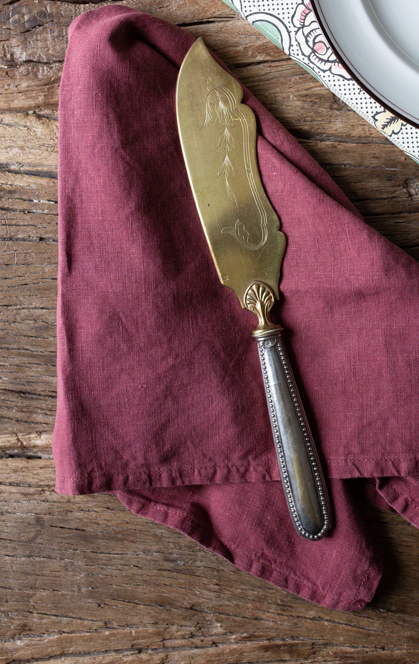 Bordeaux Linen Napkins Set Of 4 - Image 4