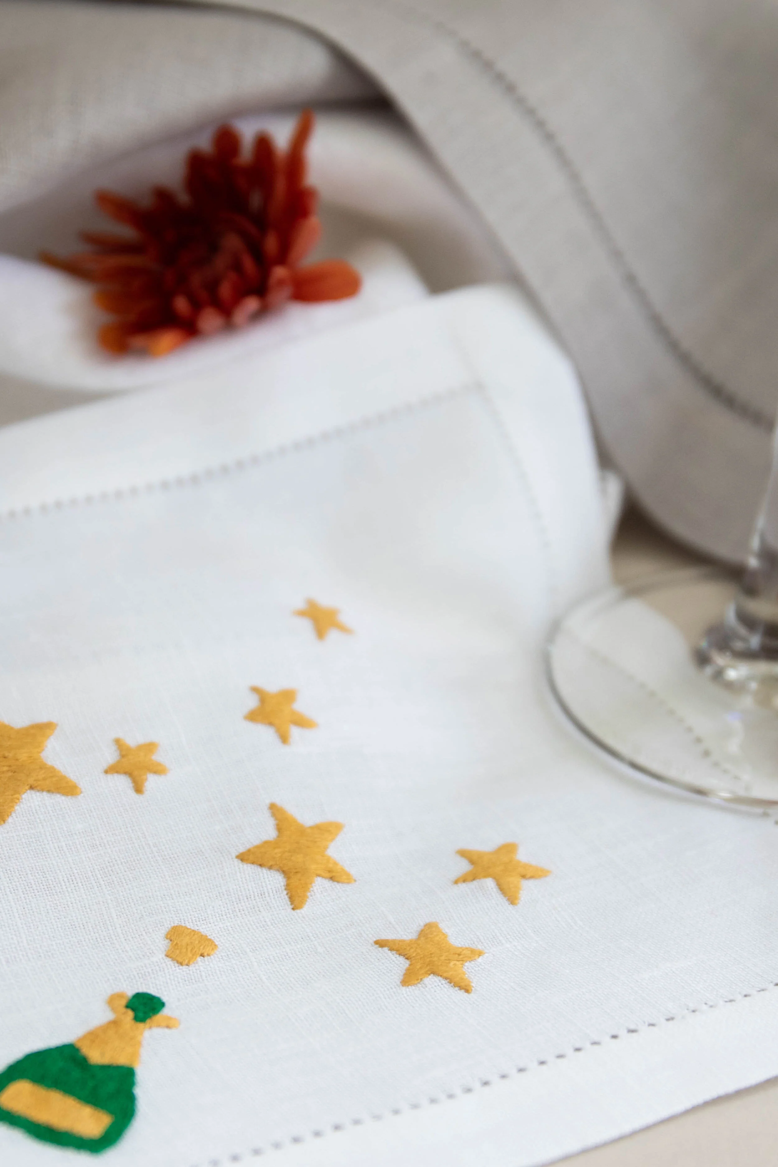 Champagne and Stars Cocktail Napkins Set of 4 - Image 2