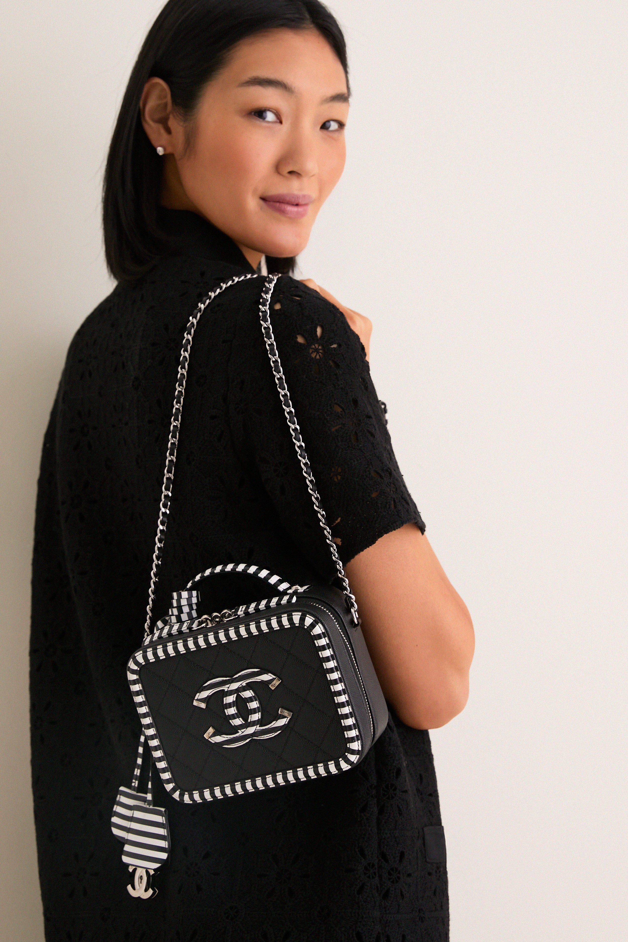 CHANEL Black White Caviar Filigree Small Vanity Case Crossbody with Red Leather Interior - Image 2