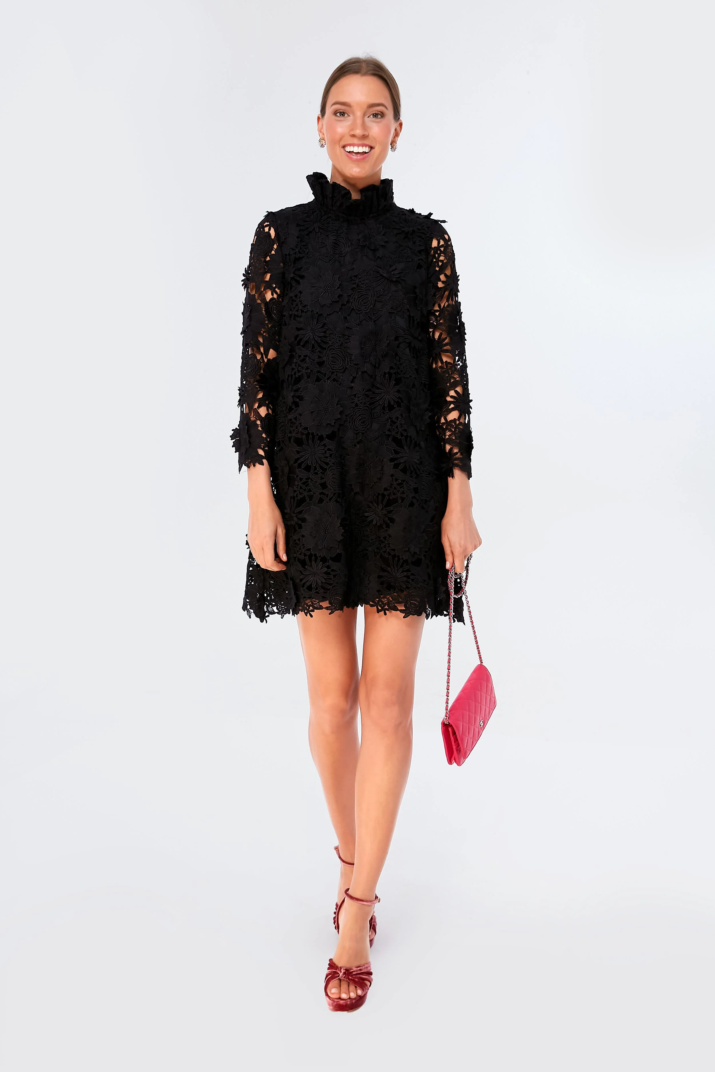 CHANEL Pink Lambskin Wallet on Chain - Image 5