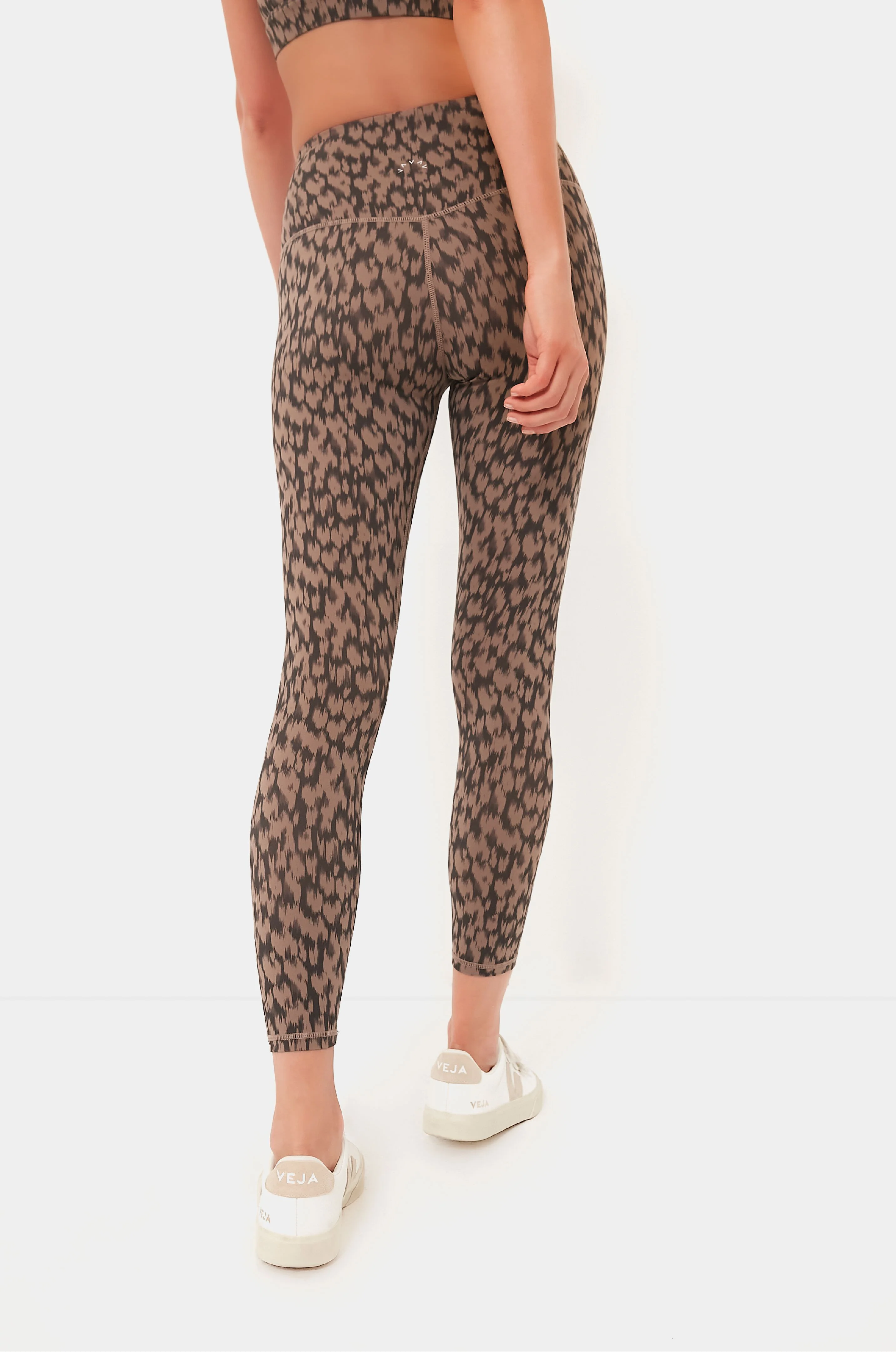 Cocoa Etched Animal Form High Legging 25 - Image 4
