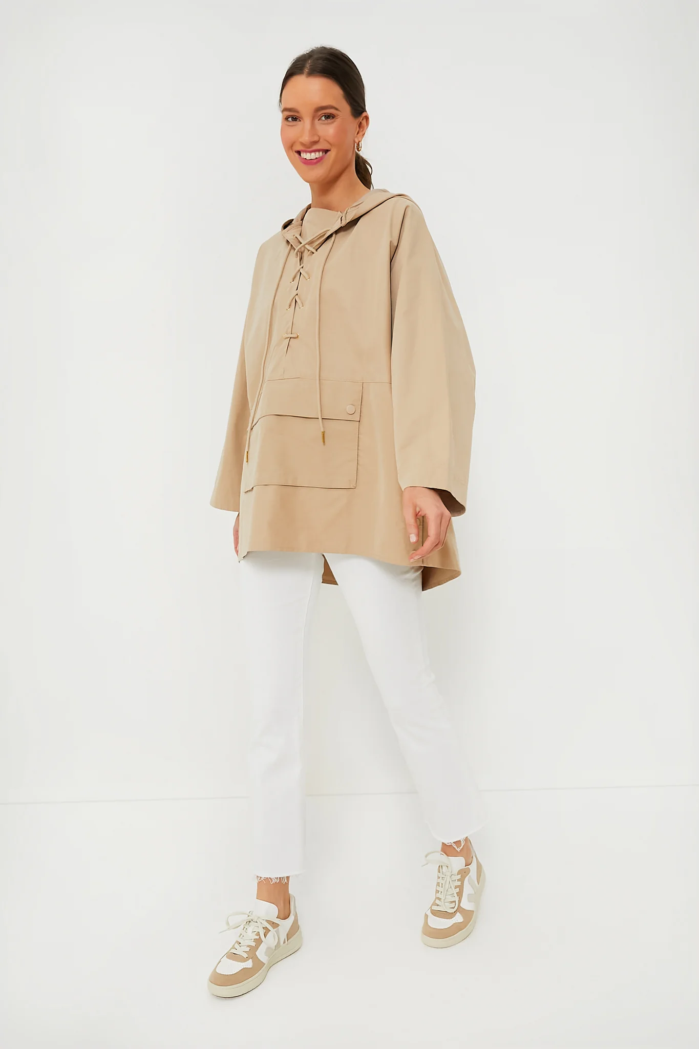 Extra White Natural Sahara V-10 Sneakers - Image 2