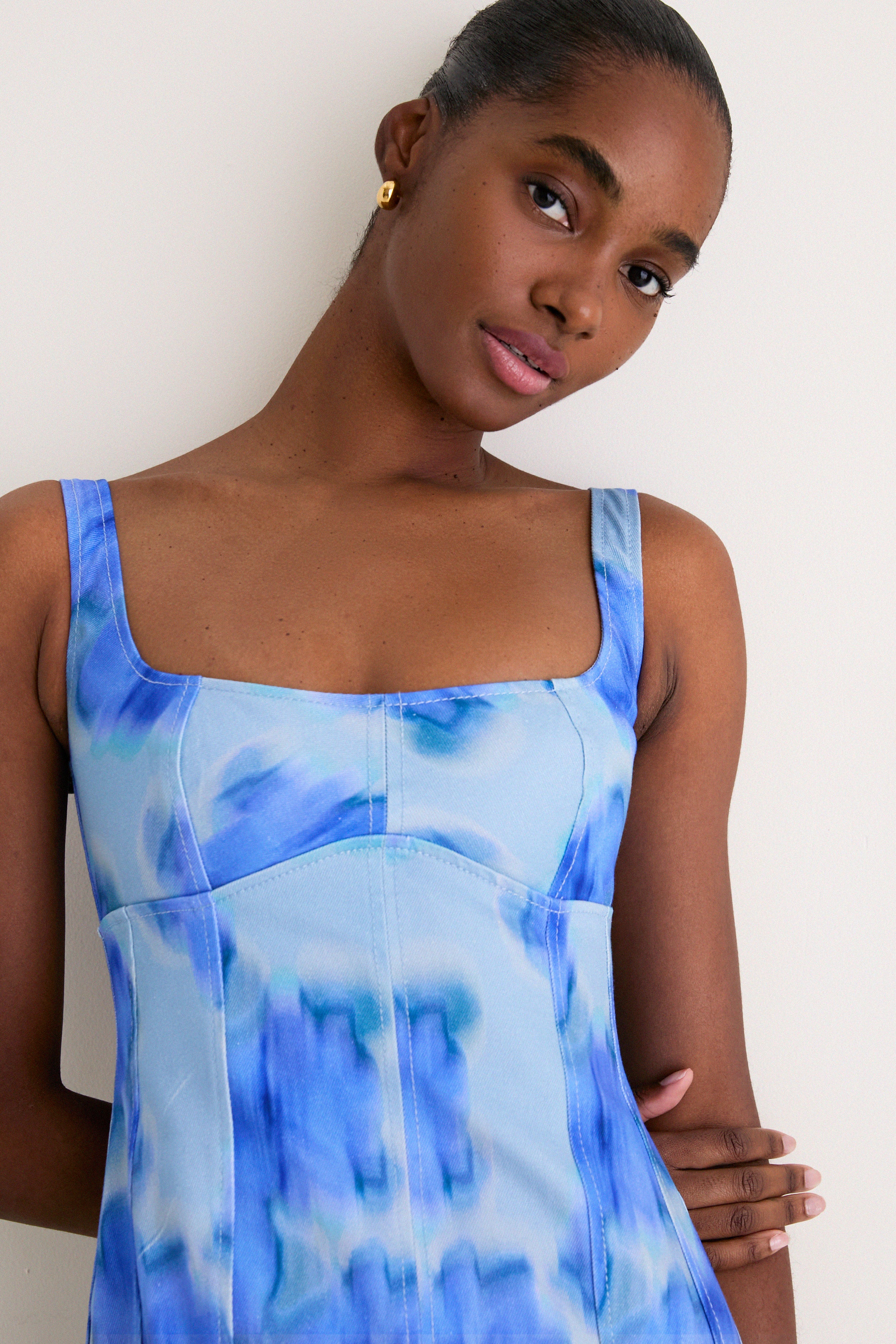 Floralis Blue Charlie Pleat Midi Dress - Image 5