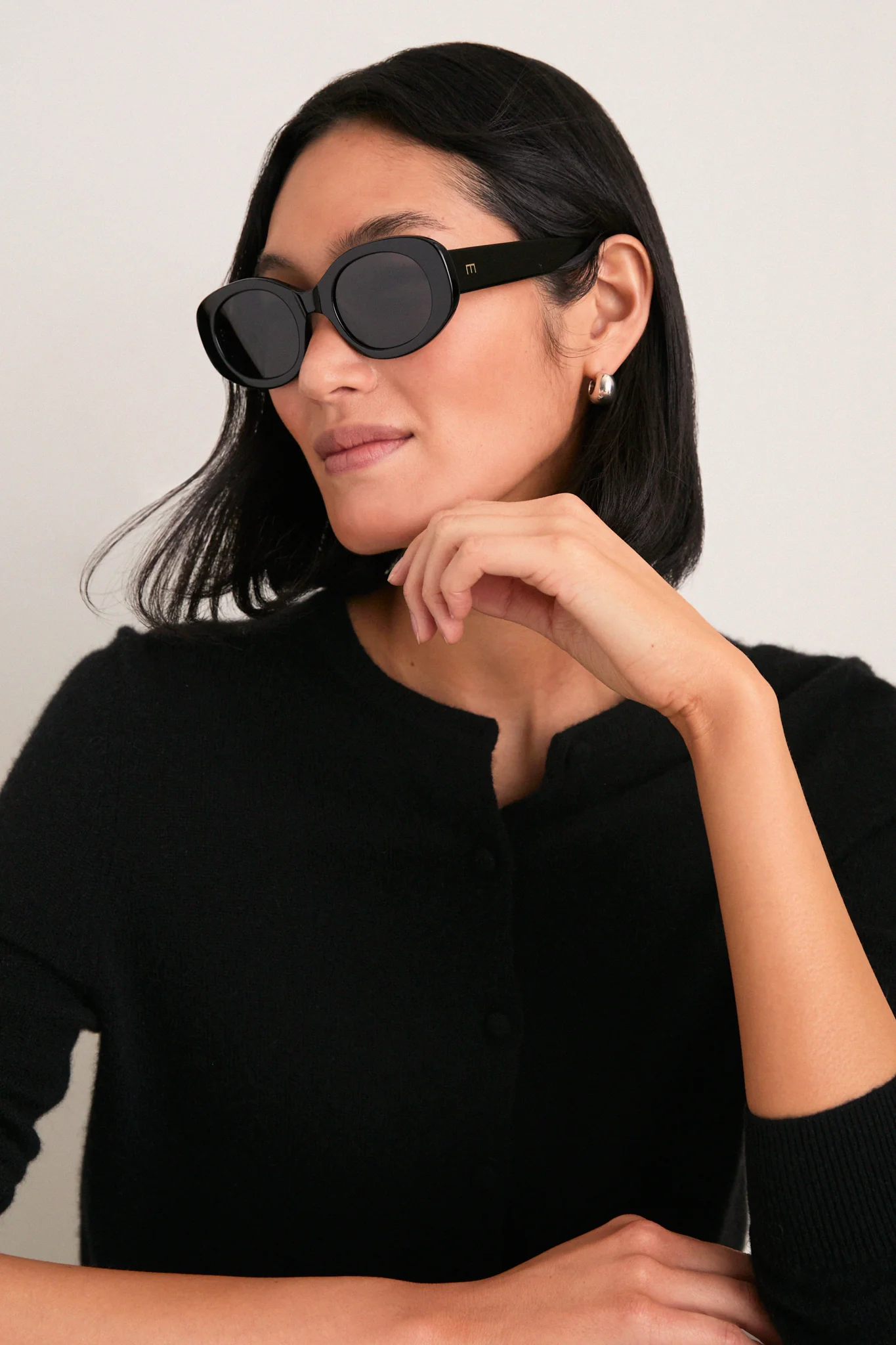 Gloss Black Lyna Sunglasses - Image 2