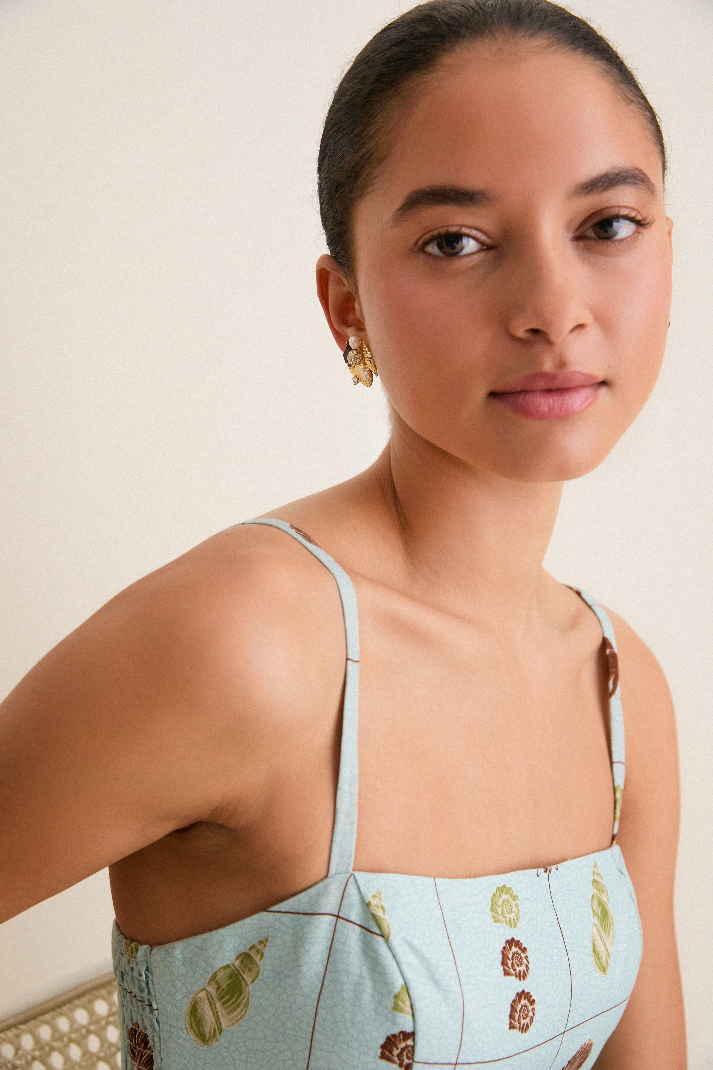 Gold Majolica Earrings - Image 2