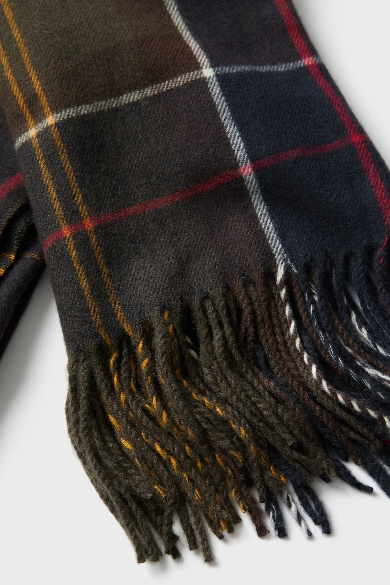 Hailes Tartan Classic Wrap - Image 5