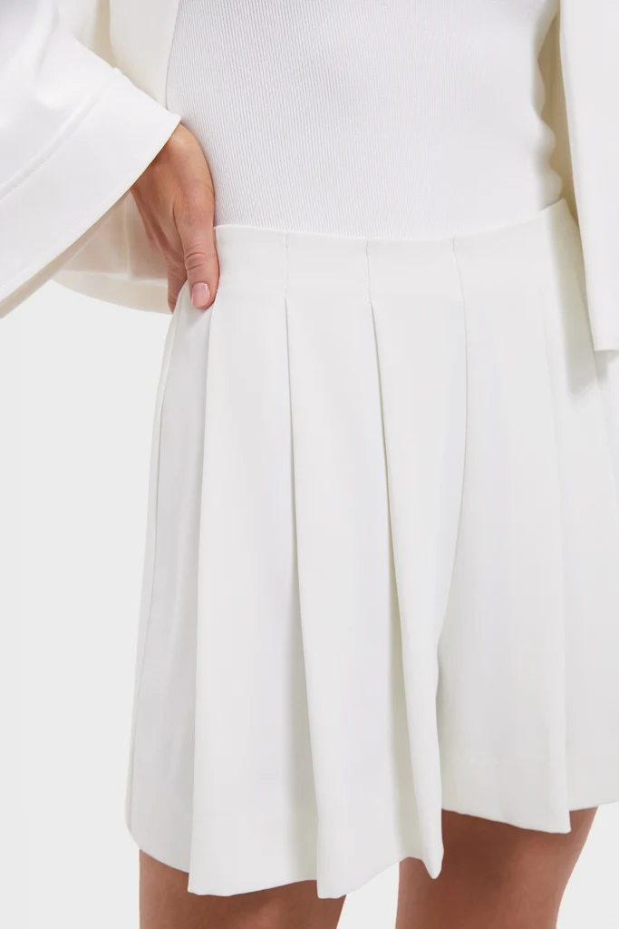 Ivory Naamah Pleated Short - Image 5