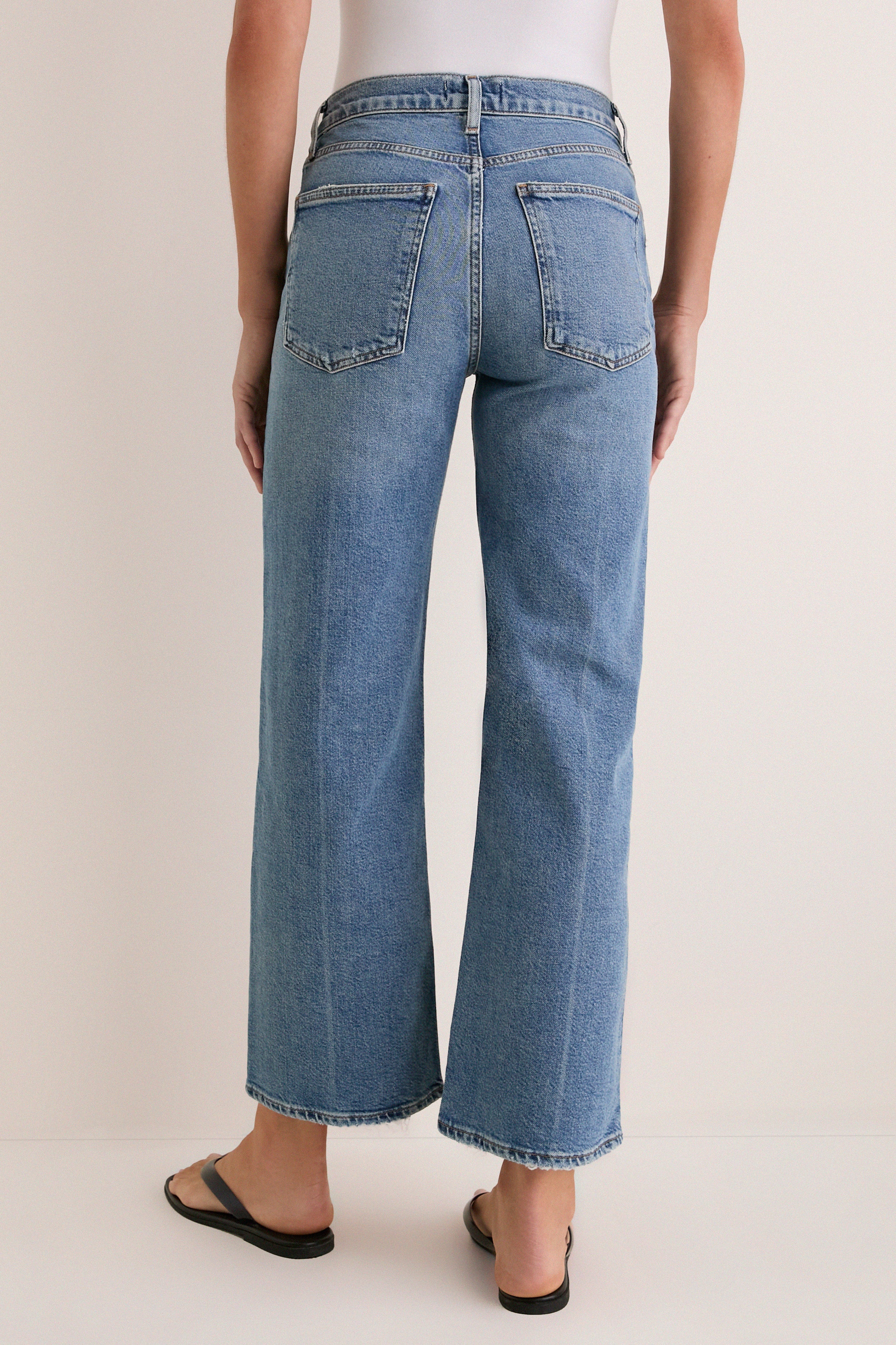 Kindle Mid Rise Relaxed Straight Harper Jean - Image 4