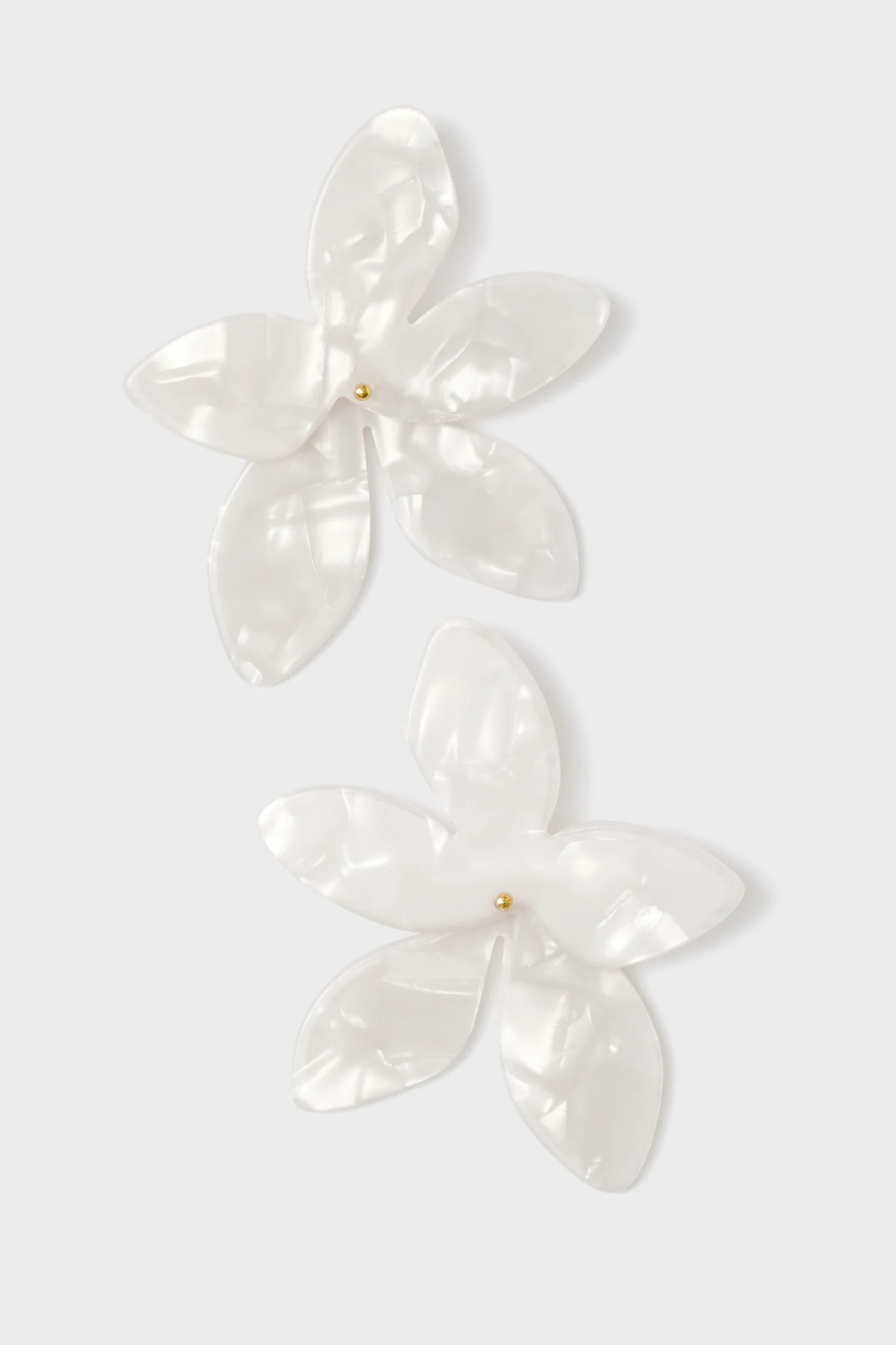 Mother of Pearl Gwen Earrings