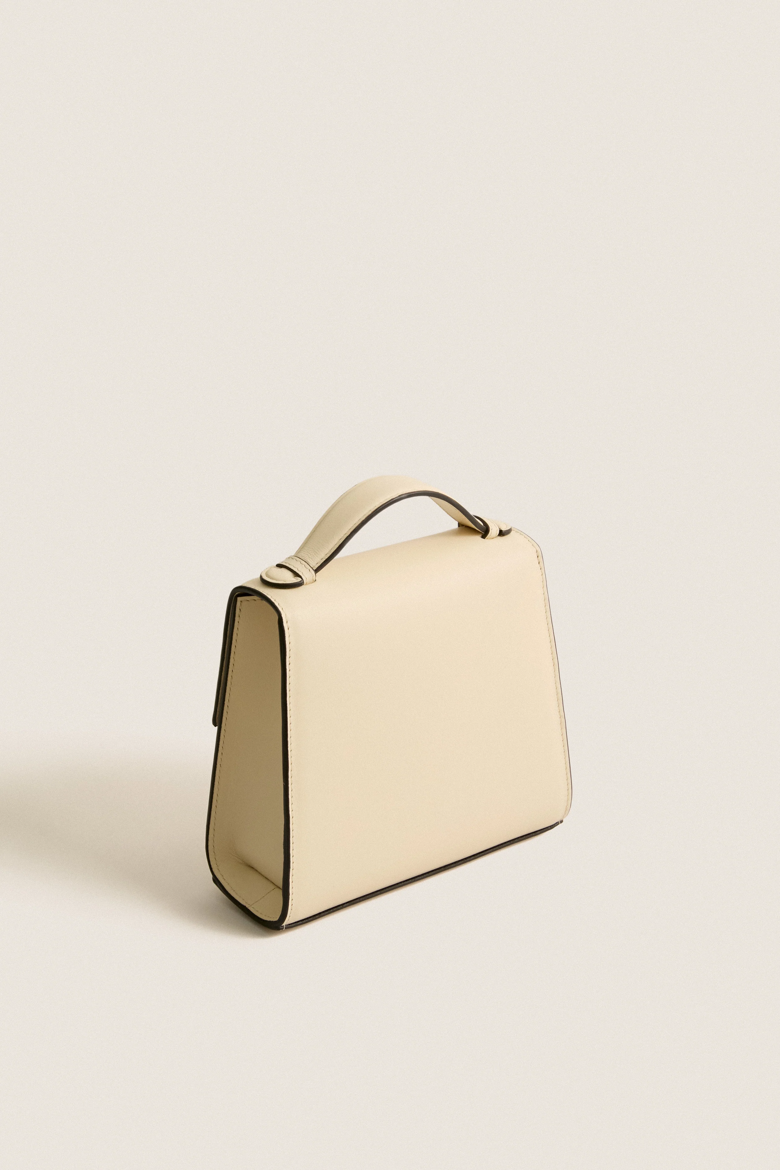 Oyster Small Top Handle - Image 4