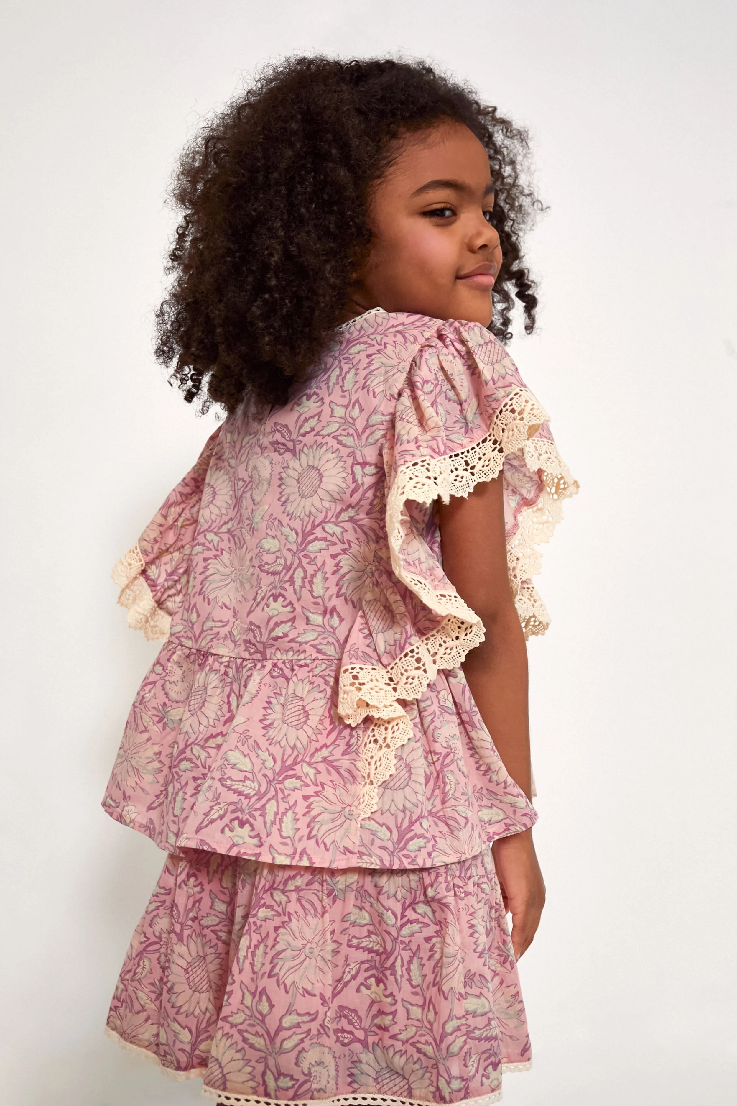 Pink Daisy Garden Alambra Shorts - Image 4