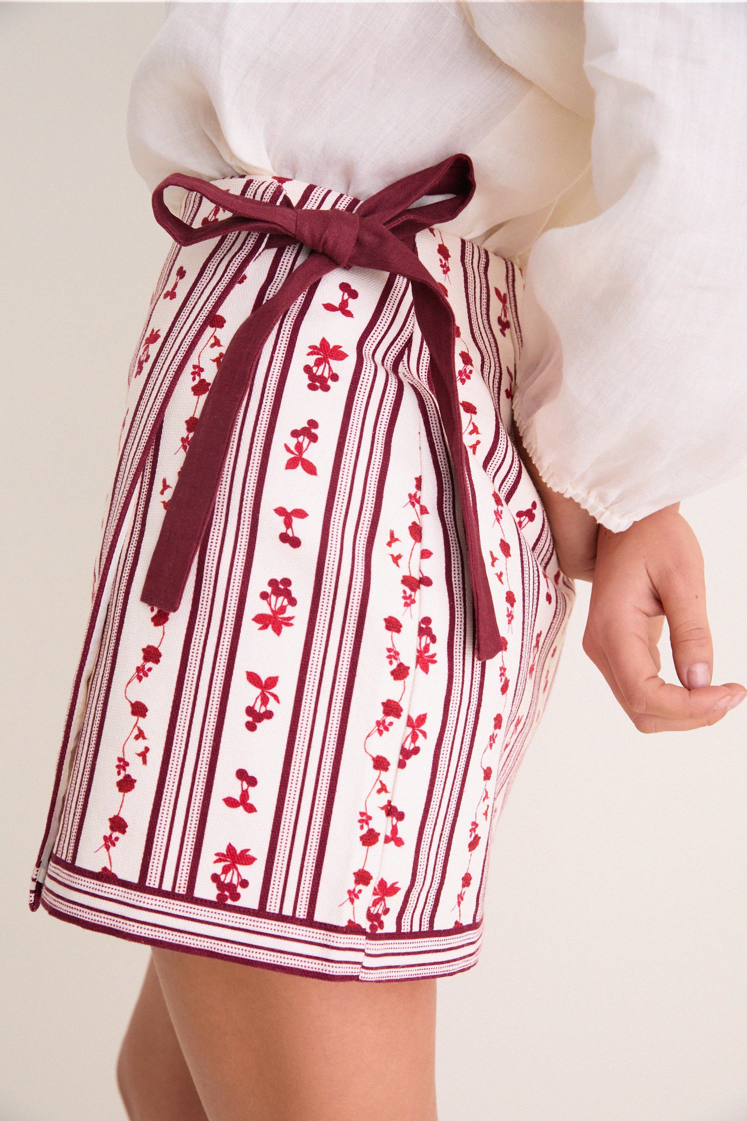 Raye Fleur Rex Wrap Skirt - Image 3