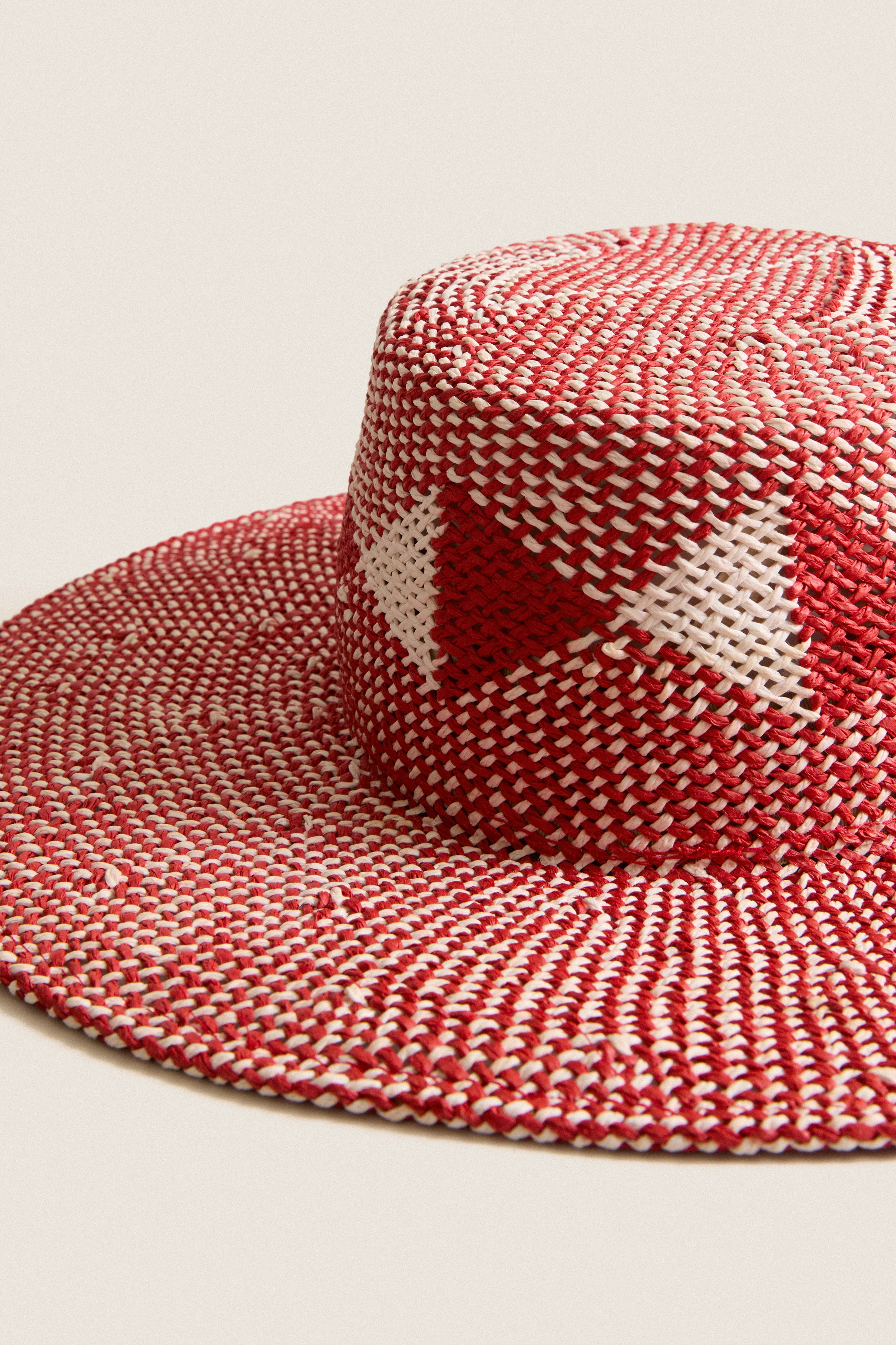 Ruby Diamond Grande Rivera Boater Hat - Image 4