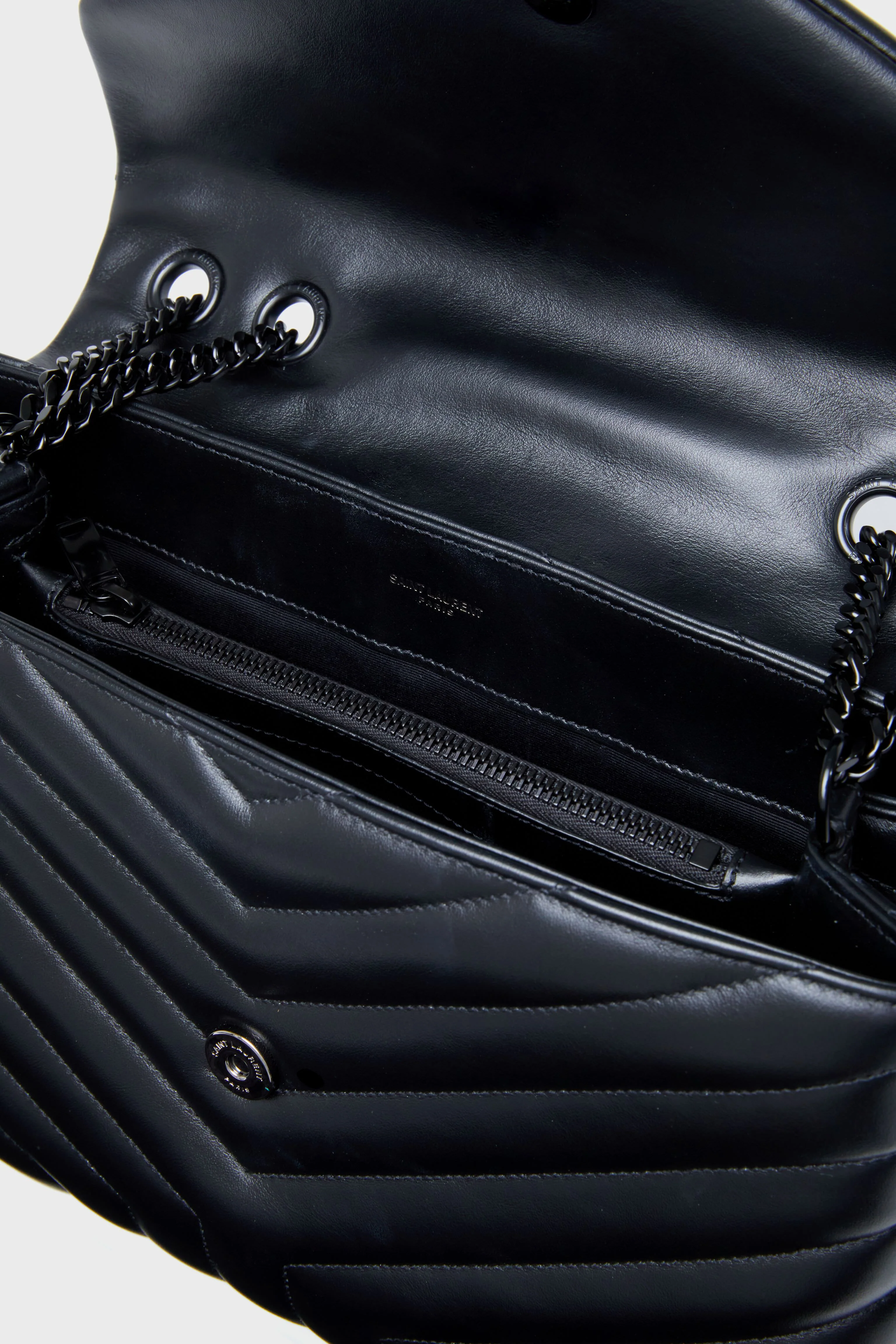 Saint Laurent Black Medium Loulou Monogramme Chain Bag - Image 6
