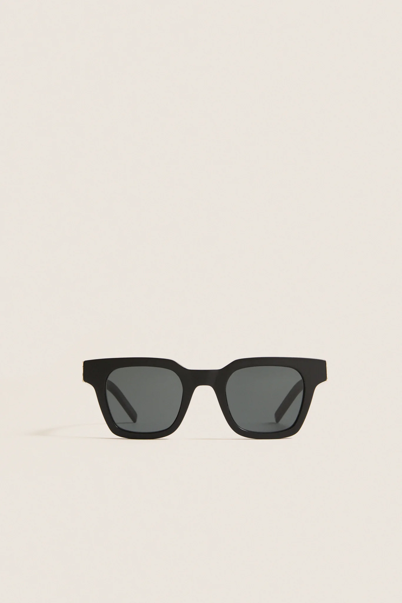 Shiny Solid Black Monogram Hinge M Sunglasses