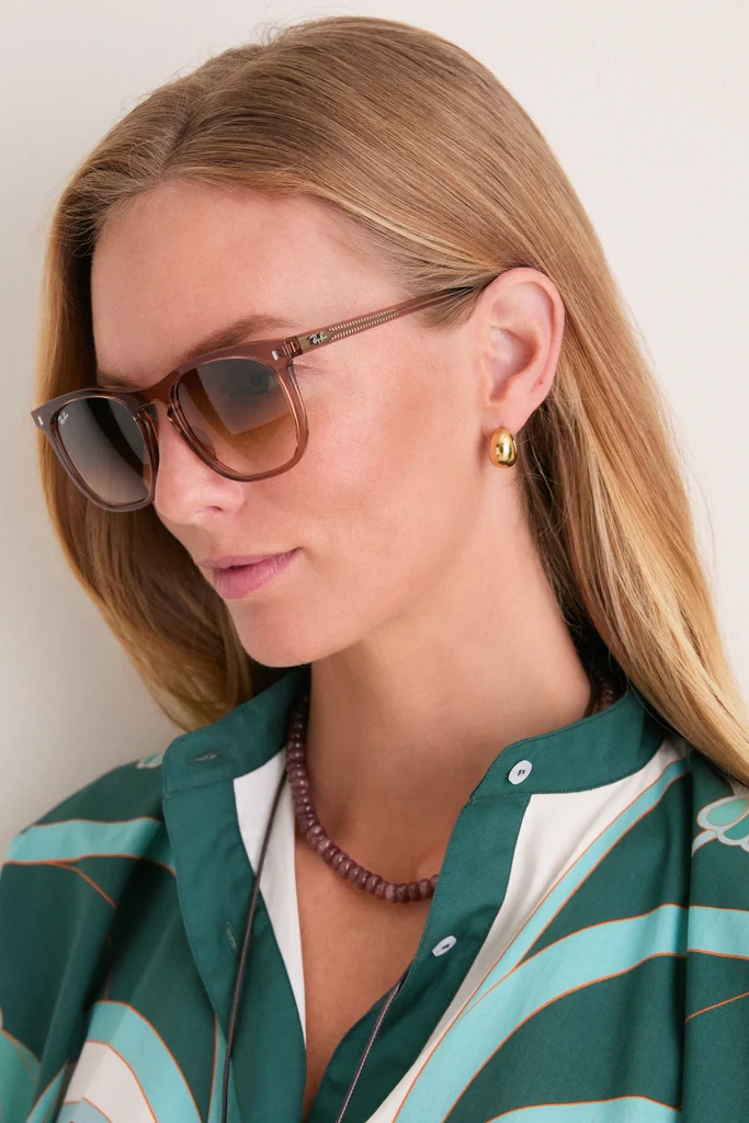 Transparent Brown RB2210 Sunglasses - Image 3