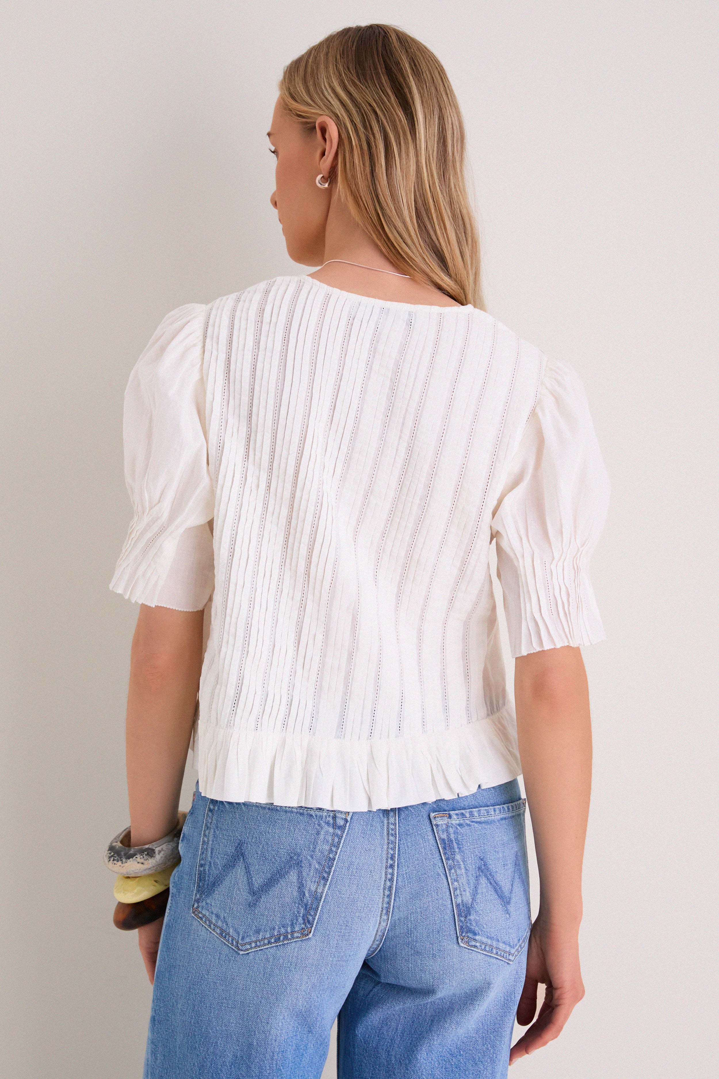 White Alberte Solid Bubble Sleeve Blouse - Image 4