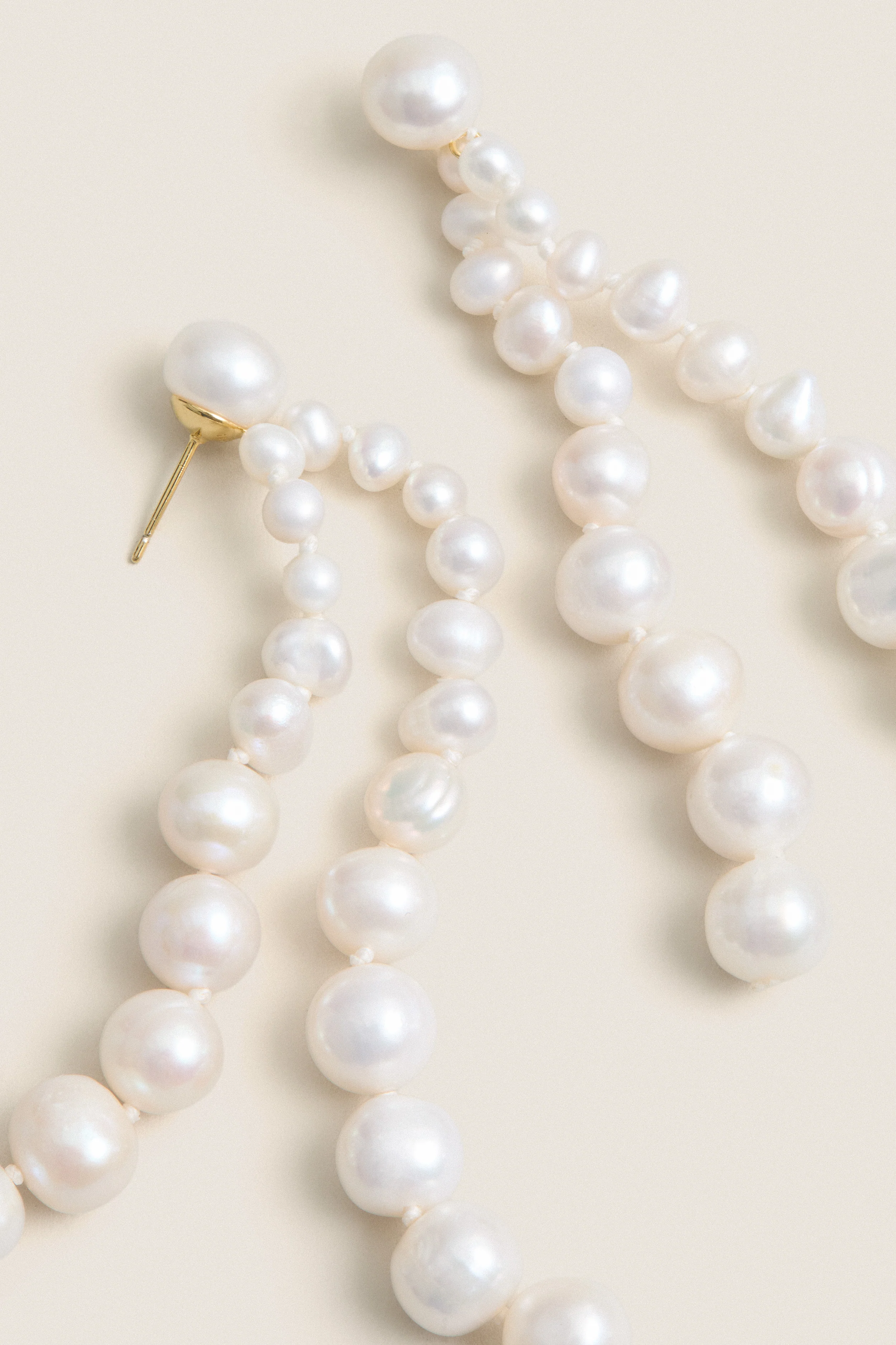 White Gianna Earrings - Image 6