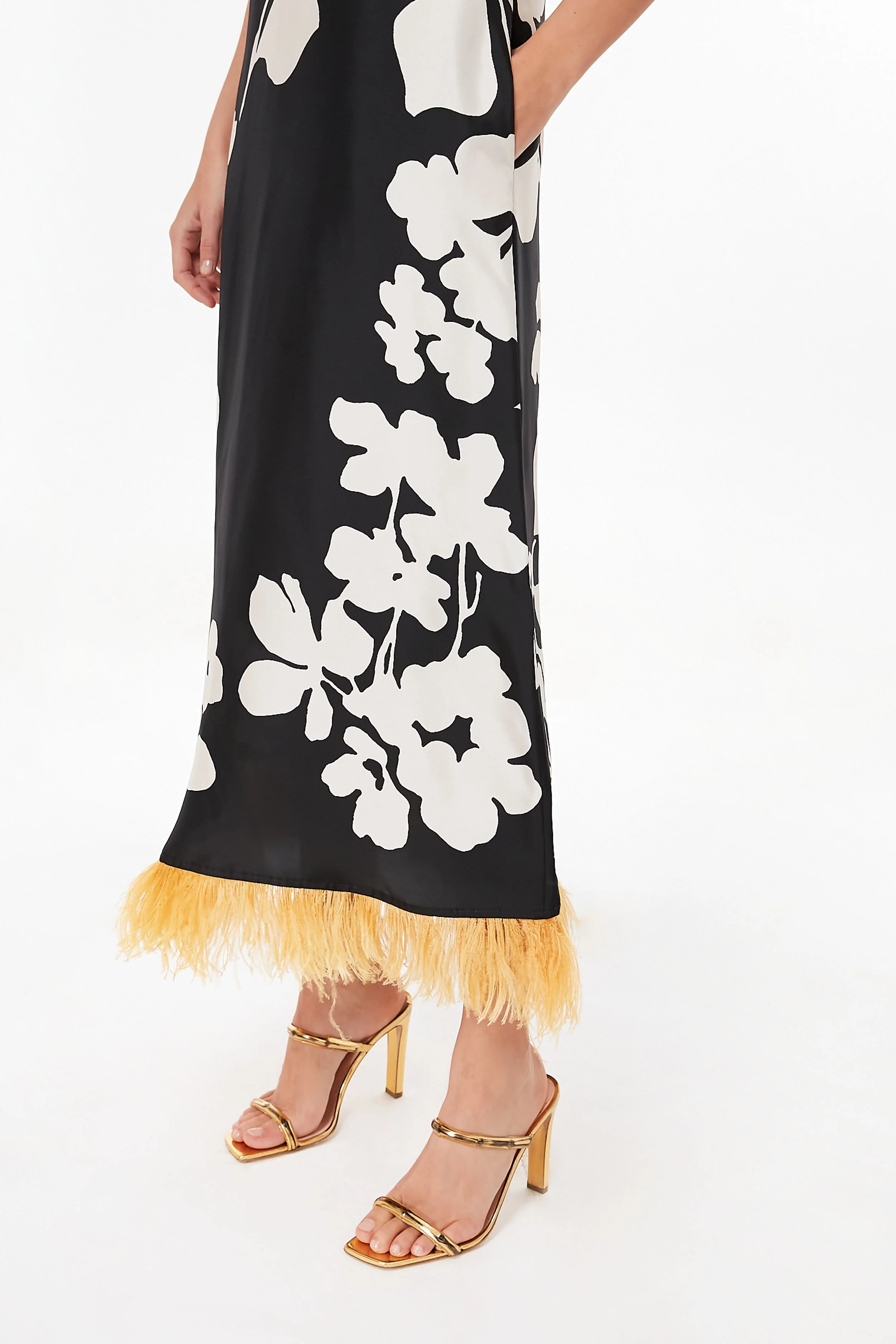Winter Jasmine Swing Dress with Feathers - Image 5